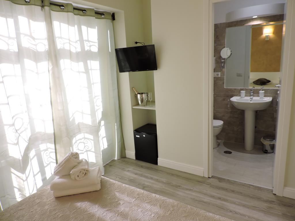 Anfiteatro Suite Róma Szoba fotó